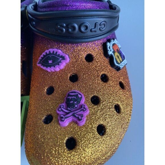 Crocs Disney Hocus Pocus Slip On Classic Clogs Sandals Jibbitz Men’s 8 Women 10 - Picture 4 of 10